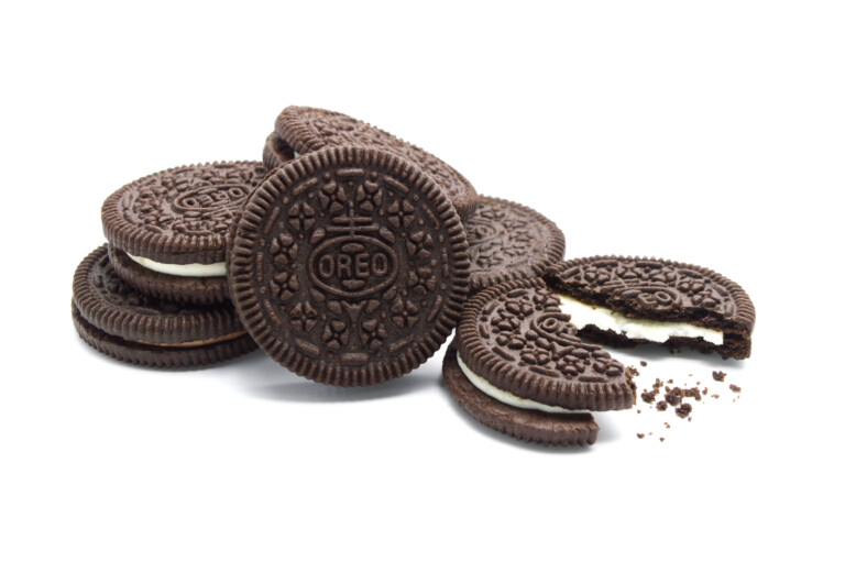 Are Oreos Vegan: A Deep Dive into Whether the Iconic Cookie is Suitable for a Plant-Based Diet